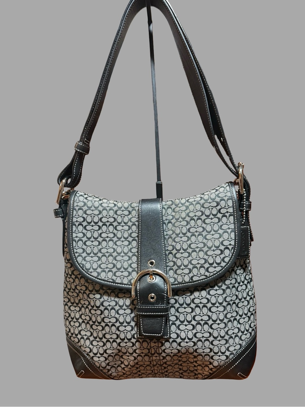 Vintage Coach Soho Signature Flap Convertible Shoulder Bag / Crossbody (#6376)